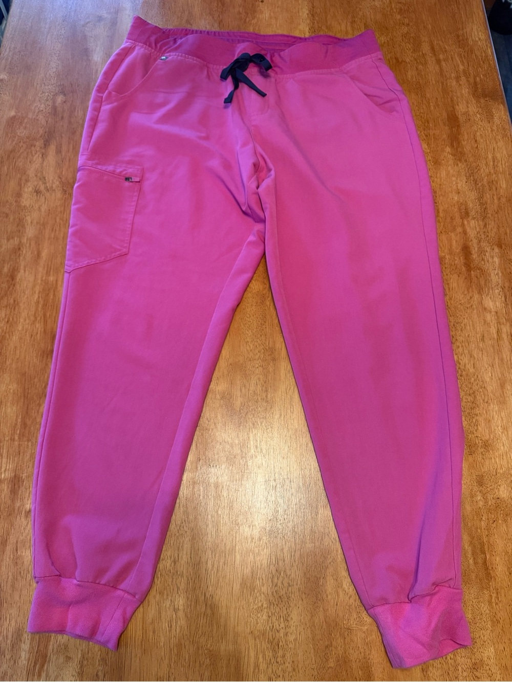 FIGS Women’s X-Large Zamora in Electric Orchid